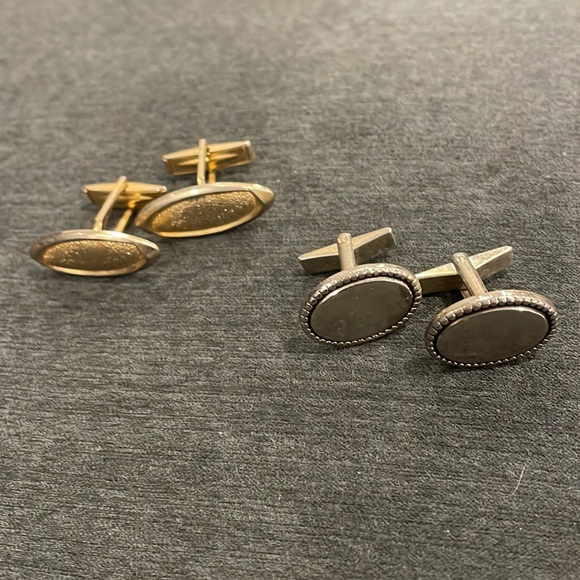 Vintage cuff links 2 sets - Picture 1 of 5